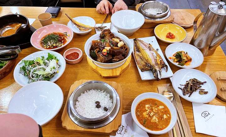 인천 송도 가게 흑마늘소갈비찜 집밥의 추억 소갈비찜 정식 장사의 신 맛집 추천