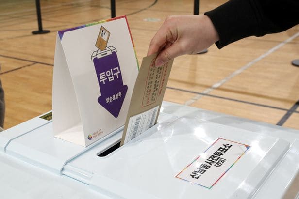  황당한 중국몽이 만들어 낸 결과..."지방선거 외국인 유권자 중 중국인이 80% 차지 역대 최다"