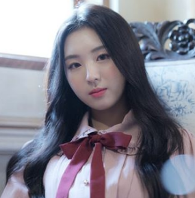  아리아즈 주은 논란