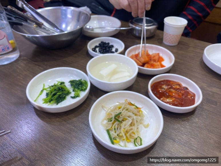 강화도 충남서산집 꽃게탕맛집 반찬