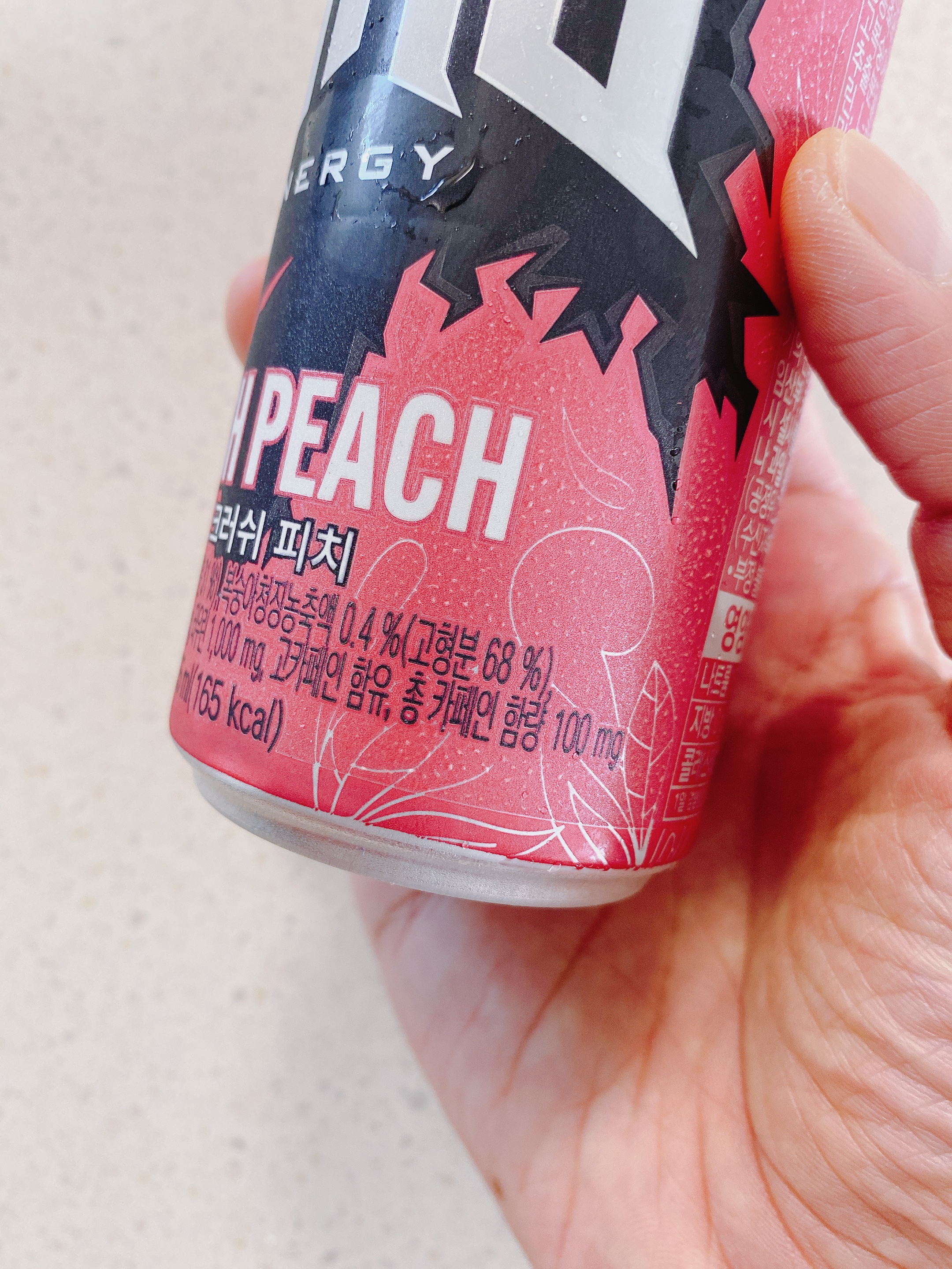 핫식스 더킹크러쉬 피치 제품&#44; 맛 소개