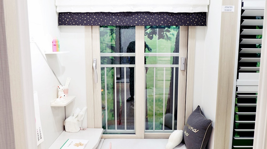 비용은 어떻게 되나요? 베 란다샷시 교환 5