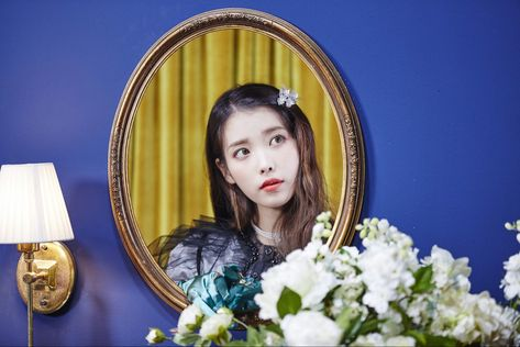 아이유 라일락 및 라일락 컬러느낌 사진모음