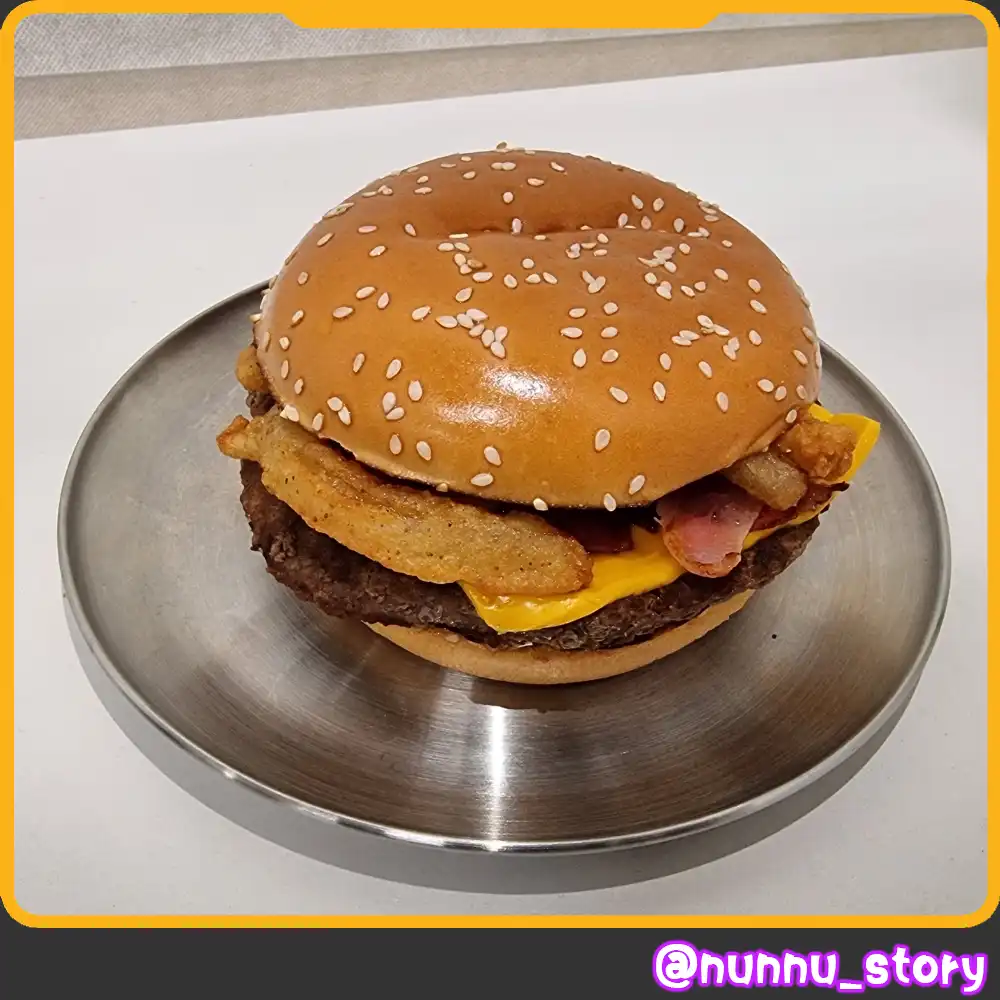 쿼터파운드 치즈 BBQ 베이컨