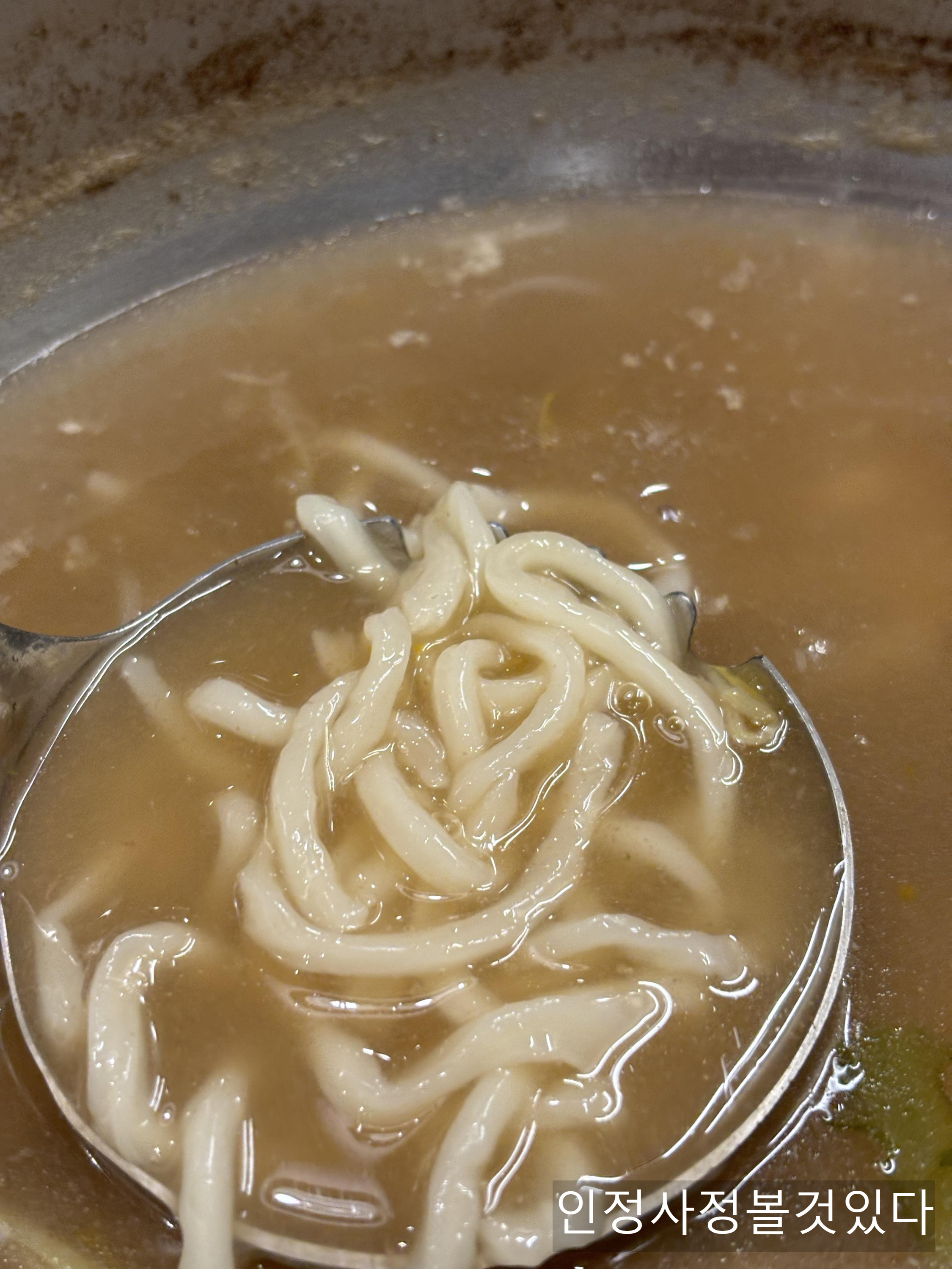명동칼국수샤브샤브 이미지