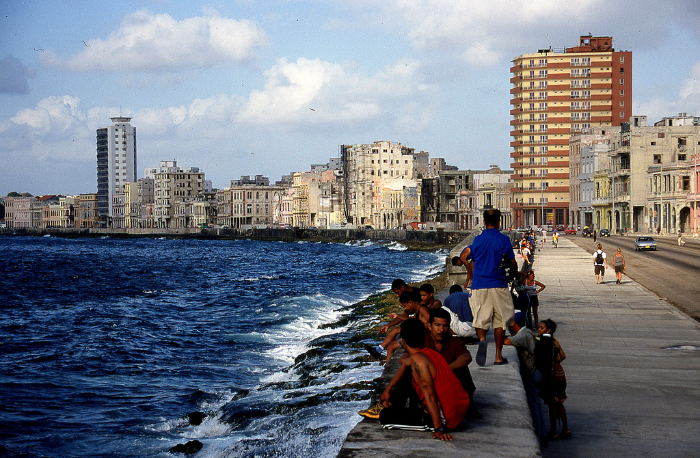 말레콘 Malec&oacute;n