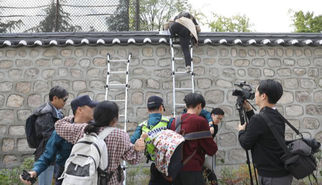  "미 대사관 침입" 습격 사건