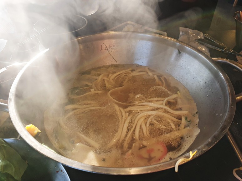 수원 장안구 식당_ 고기를 드시면 샤브샤브가 무료입니다. 26