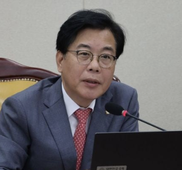 송언석 국회의원 프로필(신임 원내대표로 3선의 송언석의원 선출) 