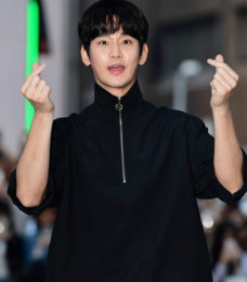 배우사진7