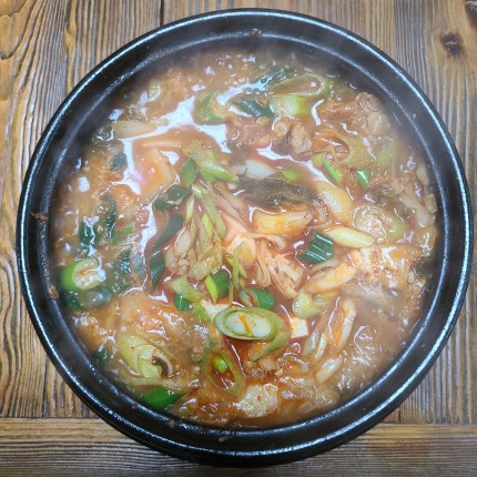 돼지고기-김치찌개-맛있게-끓이는법