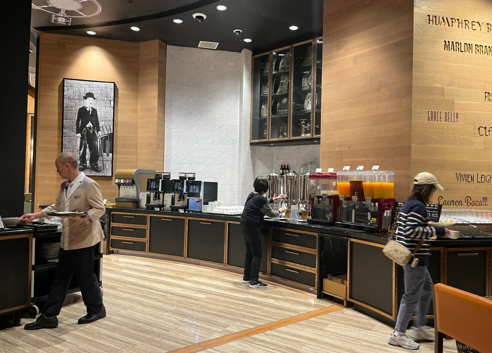 스포트라이트 이미지