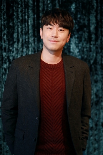 이시언 나이 프로필 키 결혼 아내 서지승 복근 화보 과거 리즈 출연작 드라마 영화