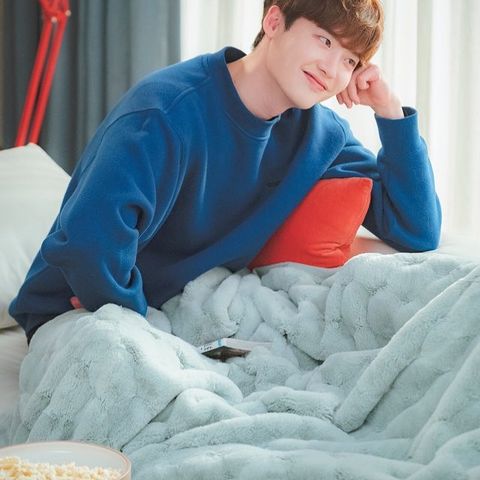  이종석 소집해제-'마녀2' 특별 출연 참여