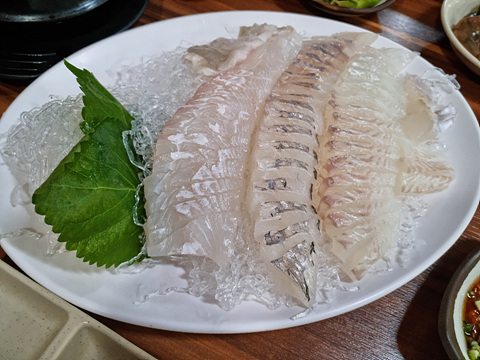  오산 오색시장 맛집 "황금어장" 방문기