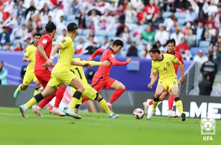 한국과 말레이시아 축구 경기