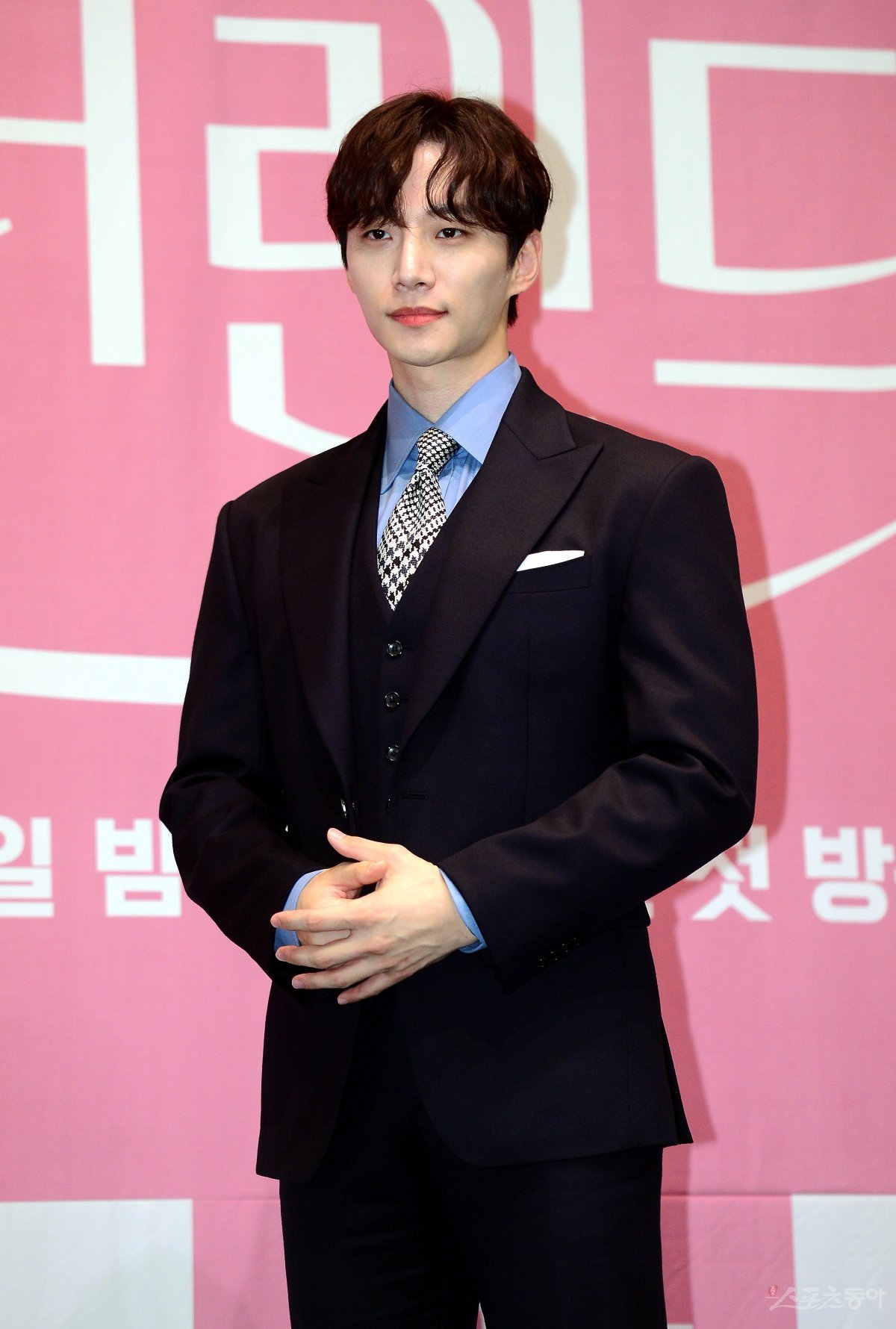  "킹더랜드" 이준호, 드라마 출연자 화제성 1위