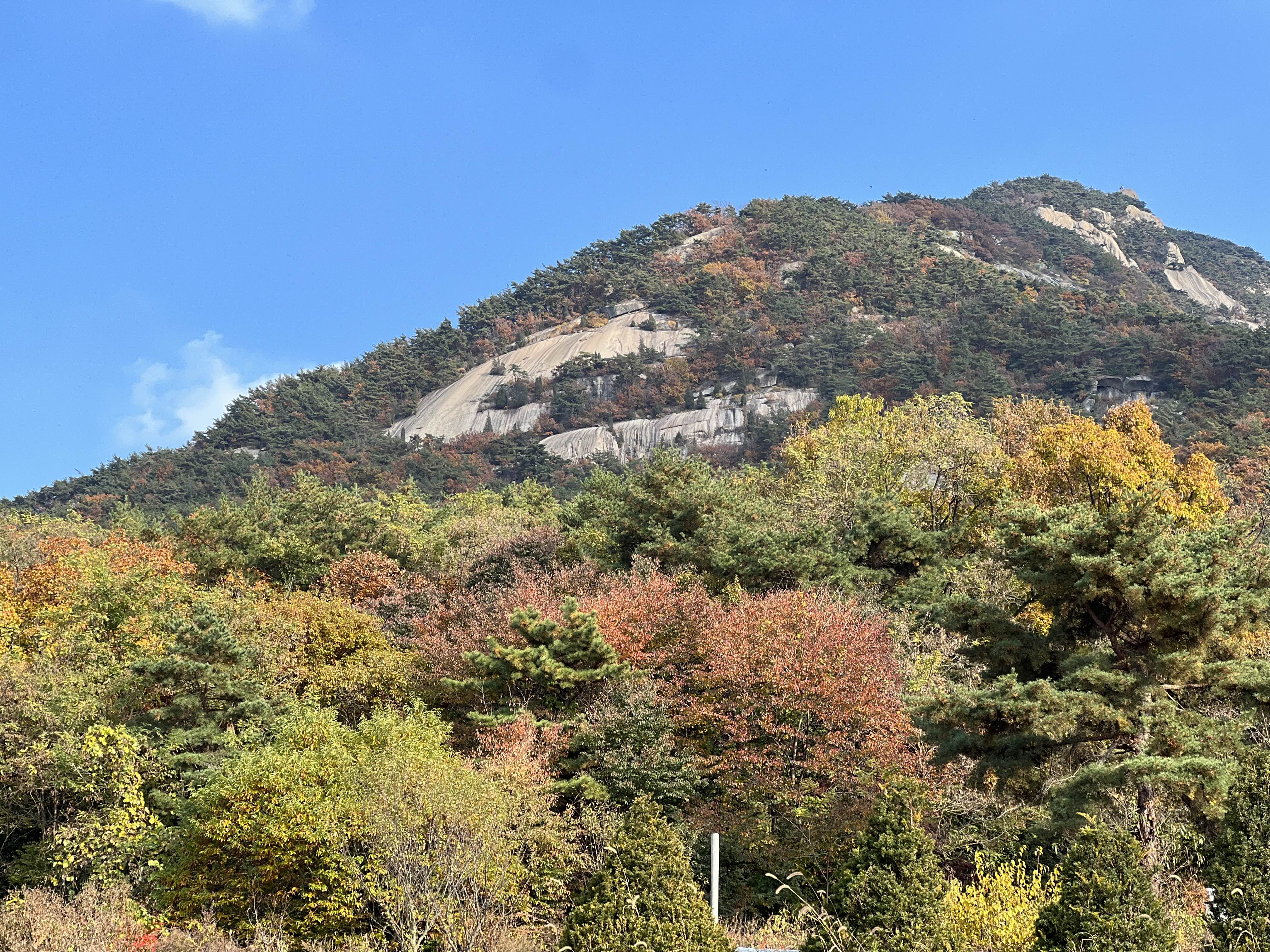 북한산 단풍 절정 시기 11월 초 고양시 단풍구경 산