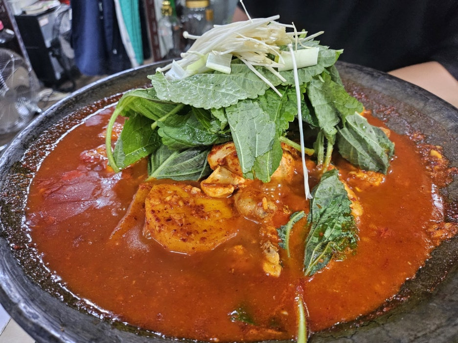 느티나무집 이미지