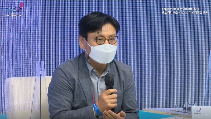 서울스마트모빌리티익스포널토론|비맥스테크놀로지 "완전자율주행차를 위해 기술적·법적 제도도 함께 마련돼야 한다"
