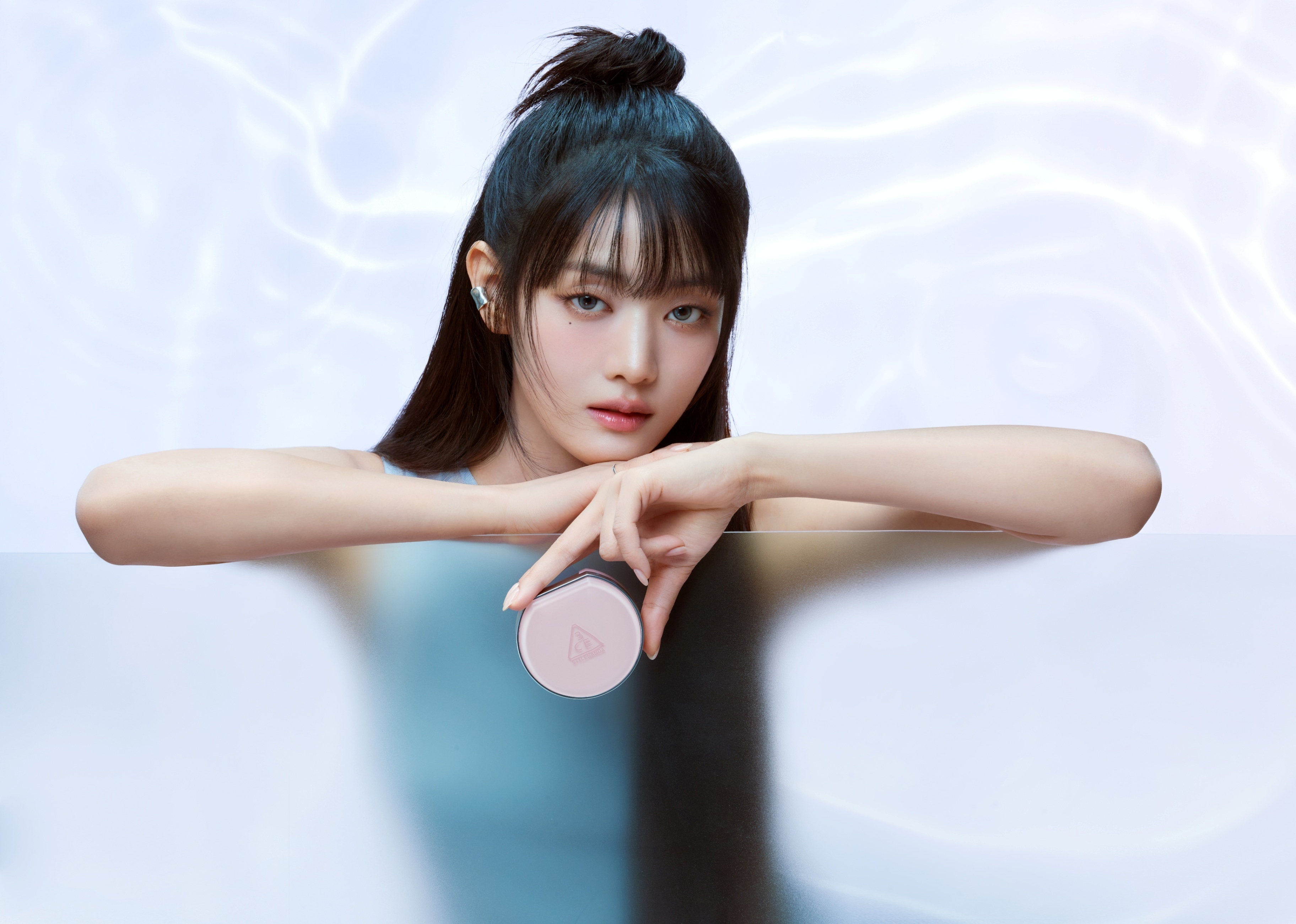 민니 3CE 화보 3