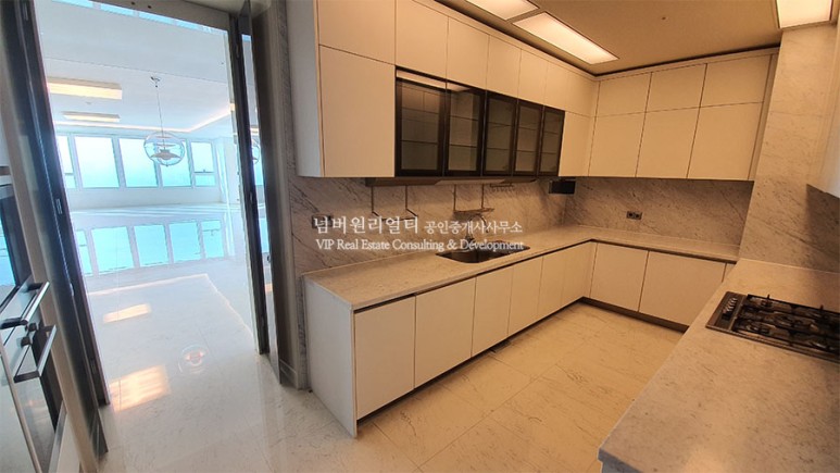 100평 로열층 귀한 가구 55억원 서울숲 고급아파트 임대 갤러리아포레 2
