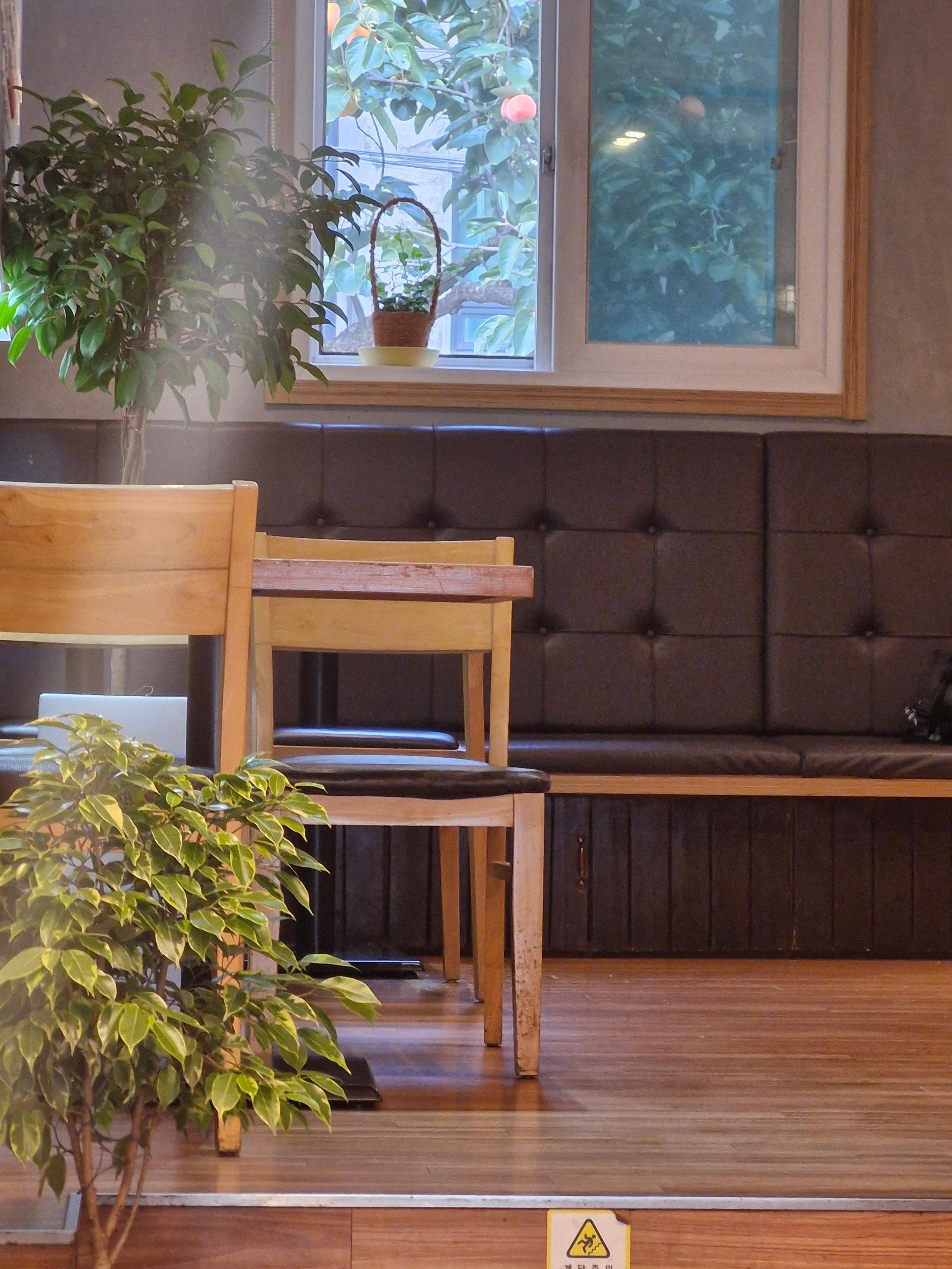 Ediya Coffee Deungchon 3