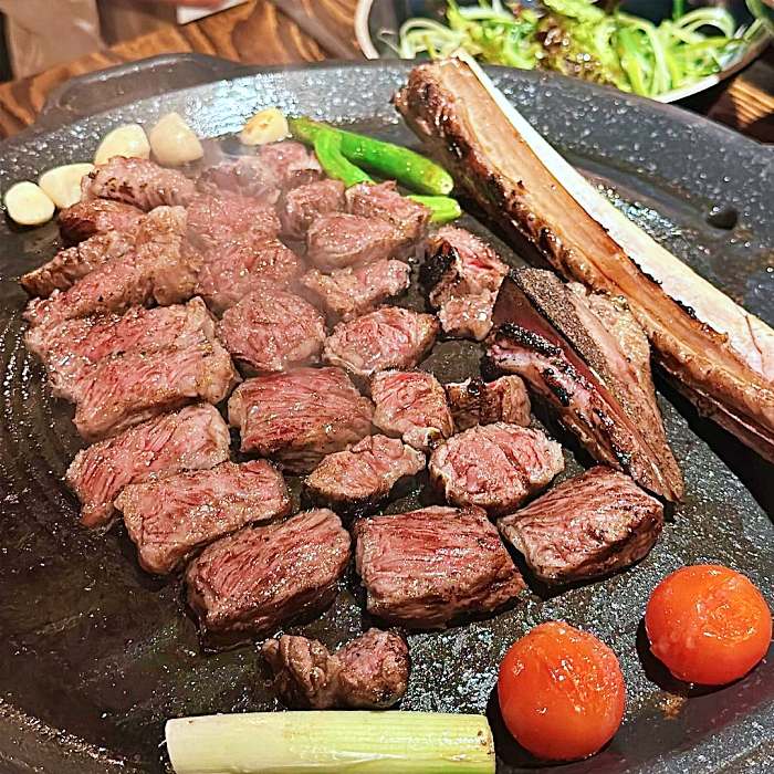  4월 12일 생방송투데이 대구 동촌 맛집 336시간 극진 숙성 짚불 훈연 우대갈비 리얼 맛집 삼겹살 목살 대나무숯 바베큐 가격 위치 어디