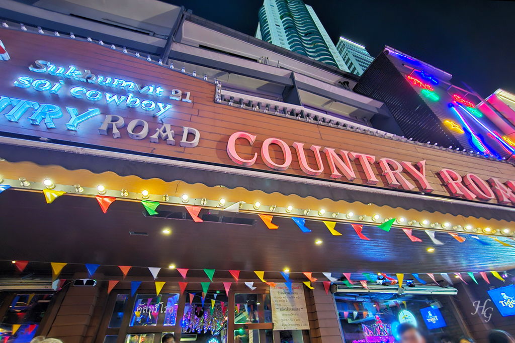 방콕 쏘이카우보이 컨트리 로드 바 bar