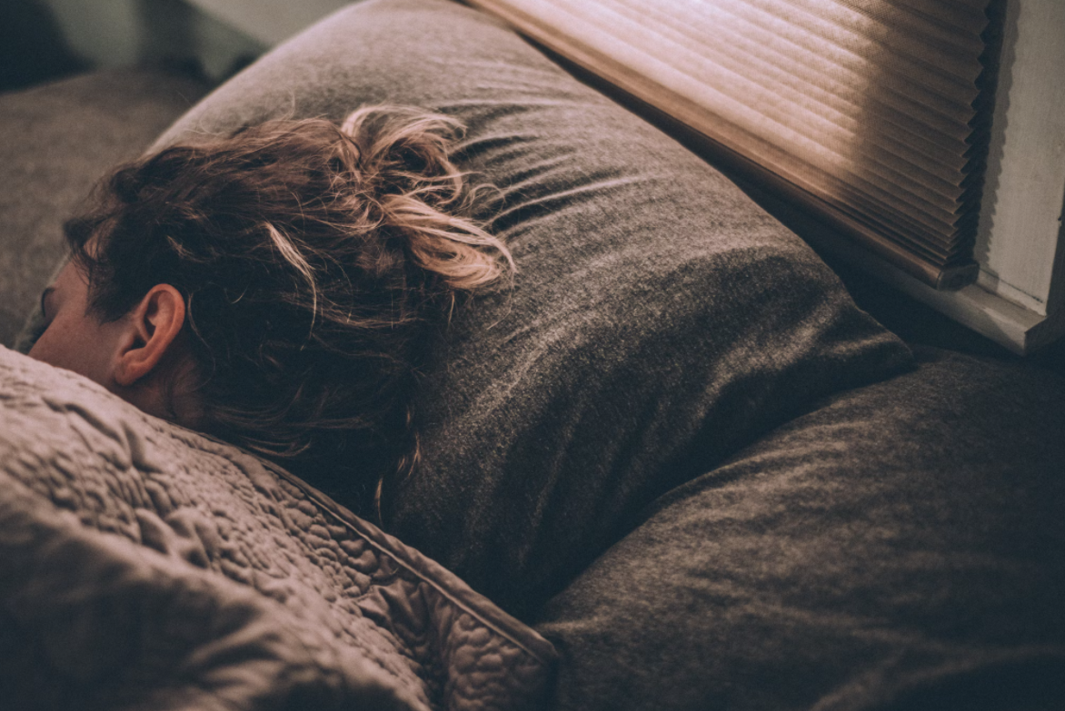 &quot;수면의 역할: 감기 회복에 미치는 영향&quot;