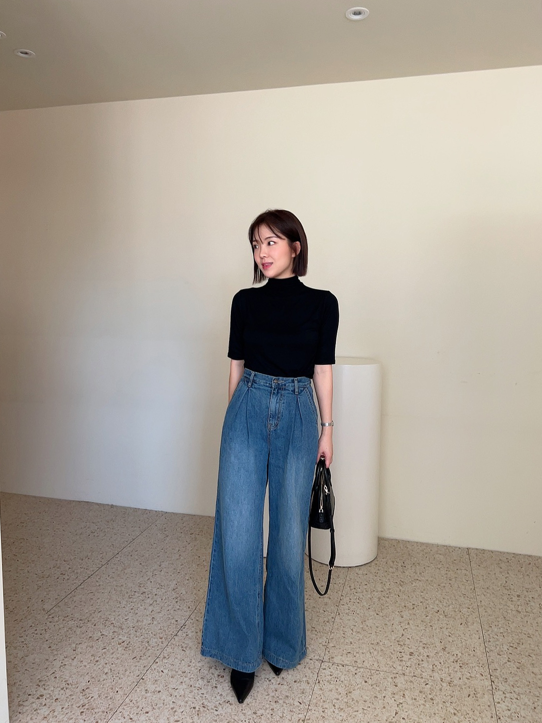 드레스코드 핀턱 통 와이드 데님팬츠 중청