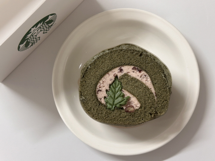 쑥팥생크림롤