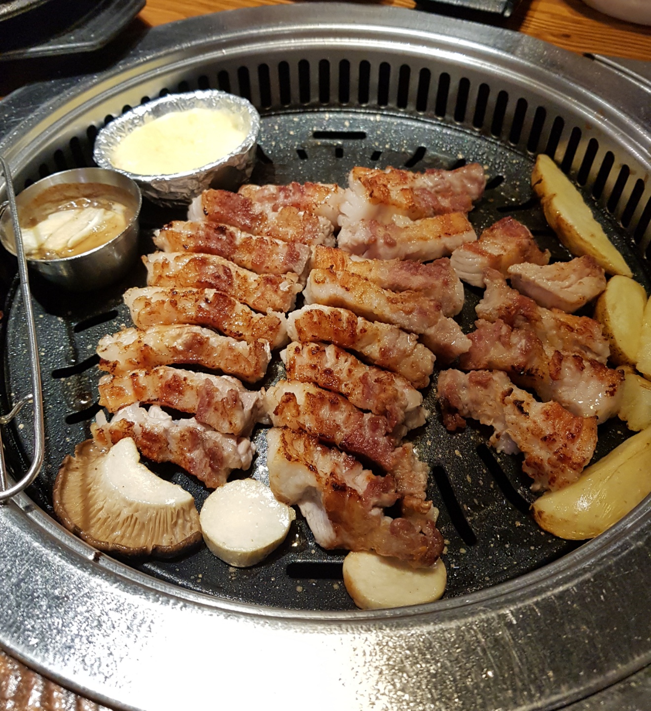  [천안시/신불당] 삼겹살 맛집! 신안왕소금구이 방문후기