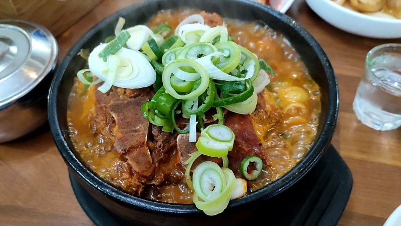 삼식이 감자탕 뼈해장국