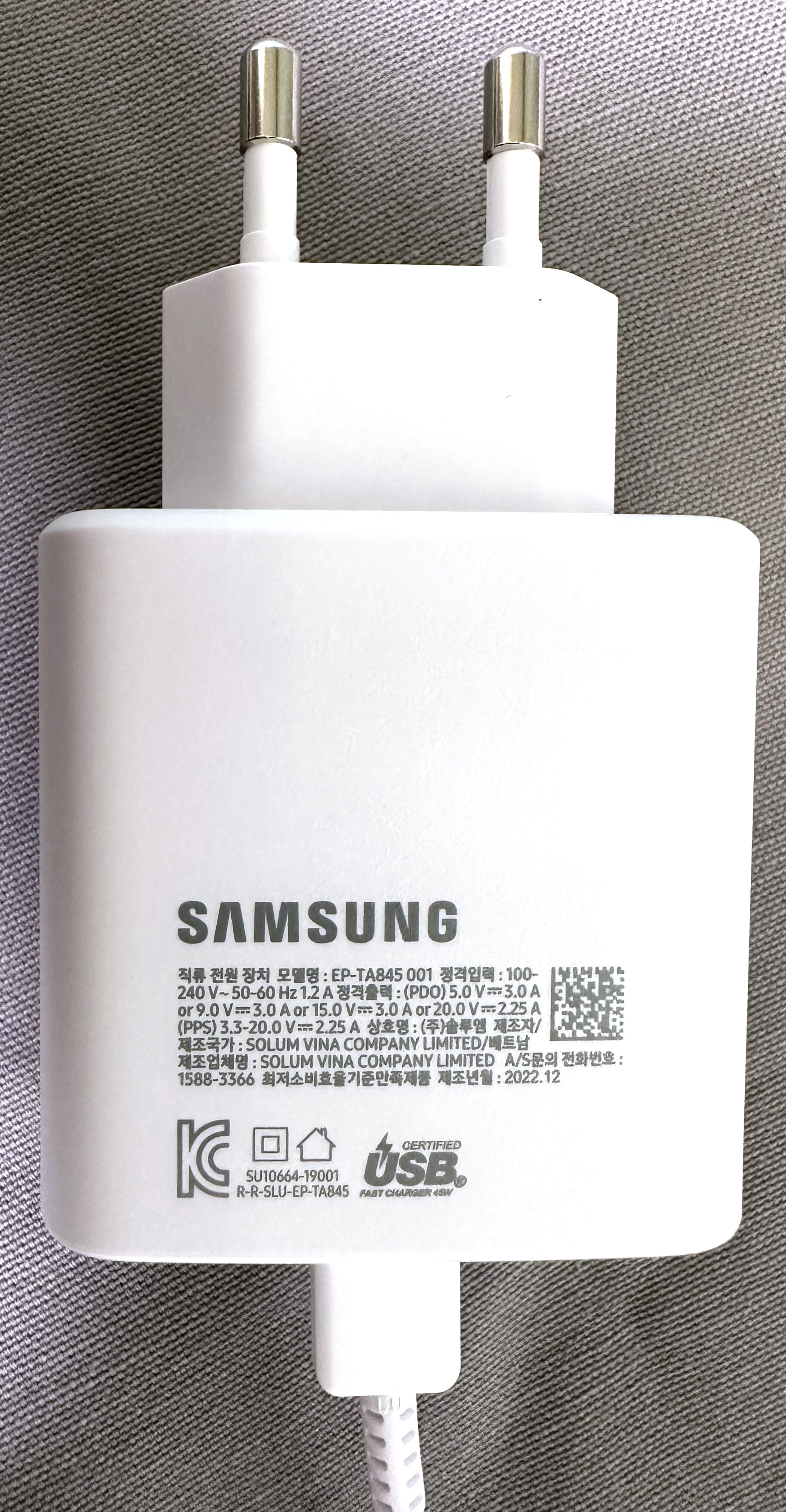 USB Type C Super Fast Charging 45W (EP-TA845 001) Back