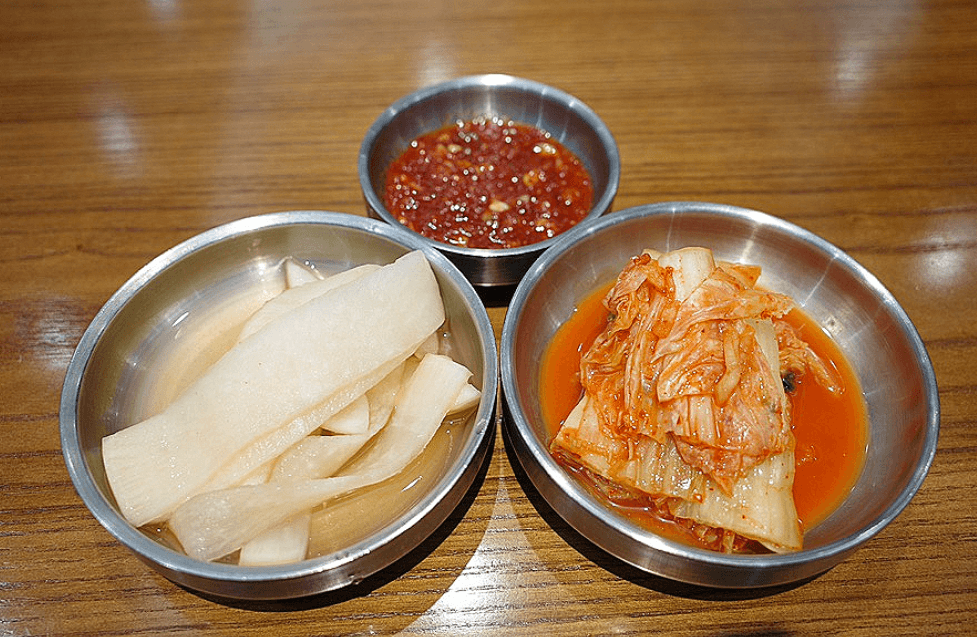 김치, 수육, 육수 따로 맛보기