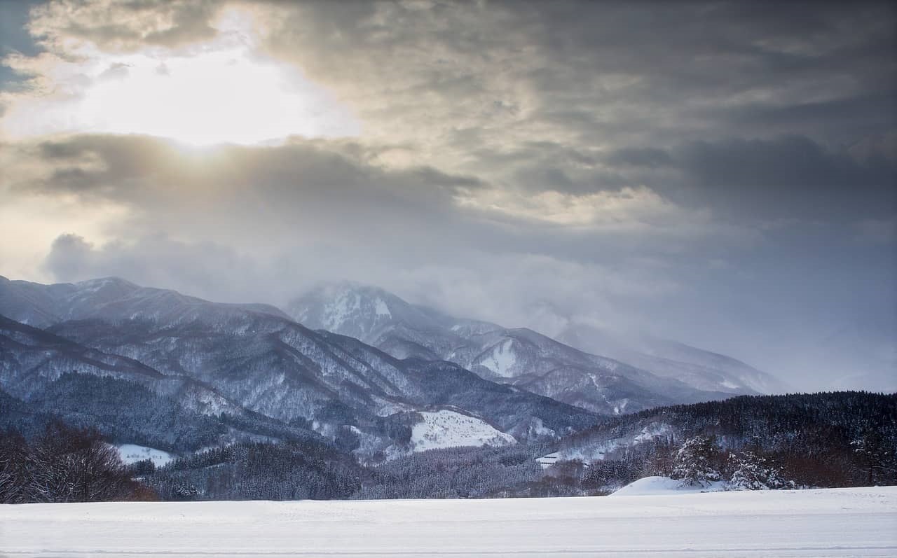 야마가타 자오 산 : 온천과 설경이 어우러진 특별한 경험