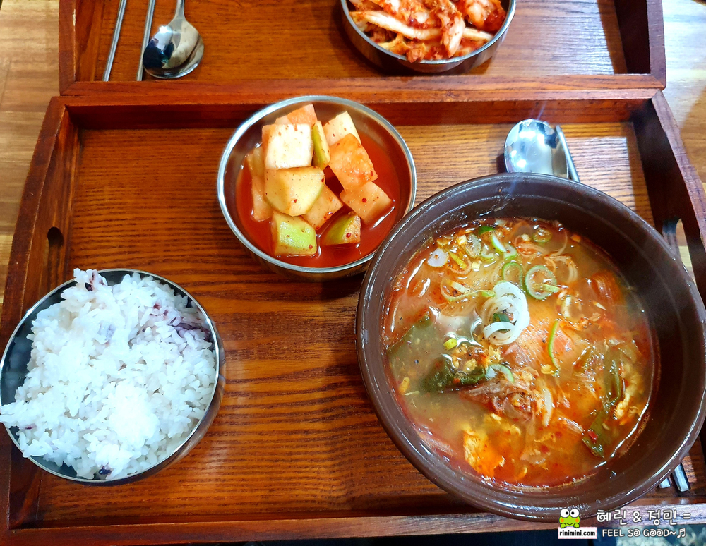 시장골목식당 이미지