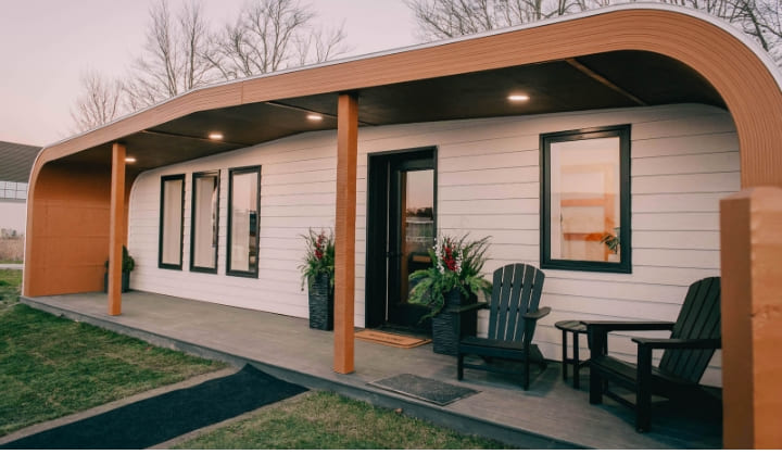  세계 최초 3D 바이오 기반 주택  VIDEO: University of Maine unveils world’s first 3D bio-based home