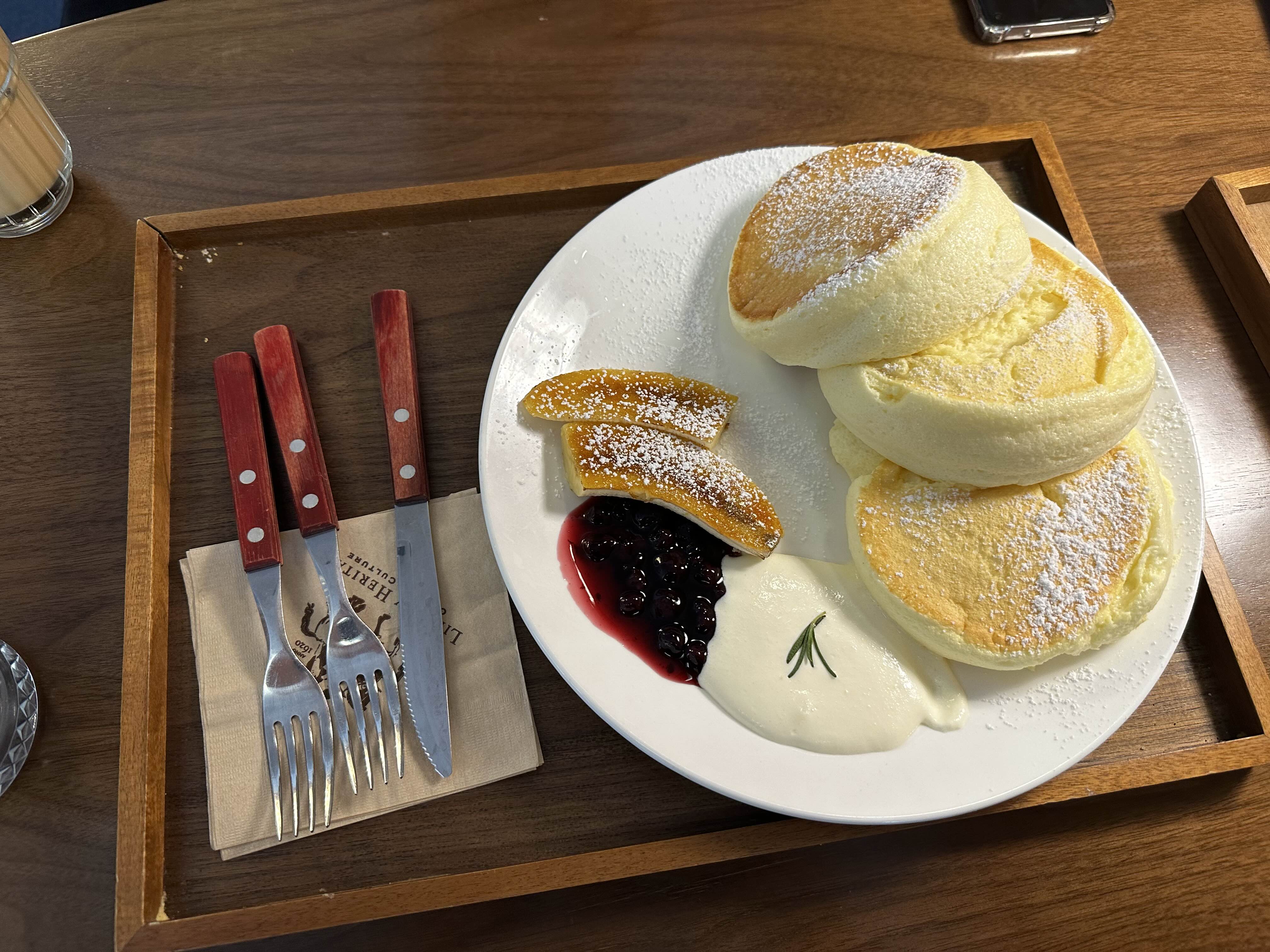  범계 카페 리버티 교보문고 방문(안양 범계 카페 수플레 맛집 추천)