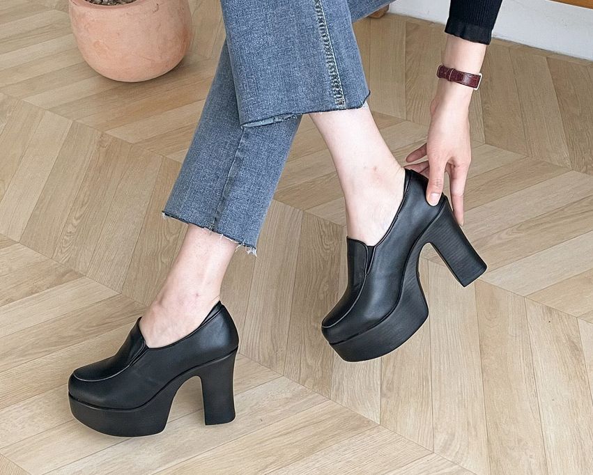  소가죽 뒷꿈치 보호 10.5cm 로퍼힐