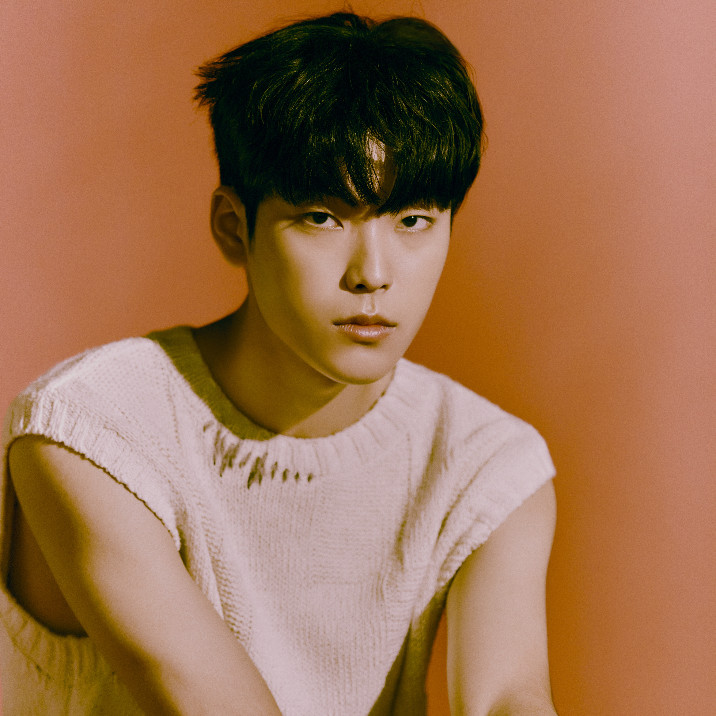 김수겸 화보