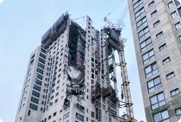  광주 '화정 아이파크' 외벽붕괴 1명부상, 차량 10여대 매몰