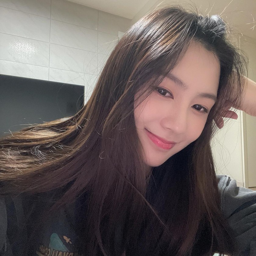  오하영 인스타그램 셀카 사진 2101