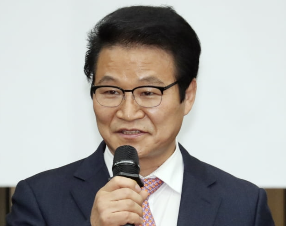 김용판 의원