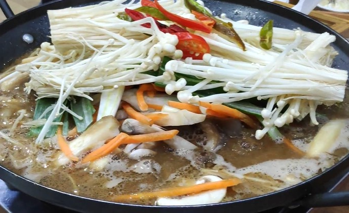 한우-불고기-버섯전골