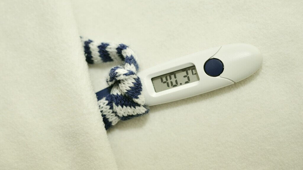 아이 열 날 때 대처하는 방법, 열이 날때 참고하세요!