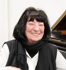 쇼팽의 "폴로네즈 일루전", 피아노 소나타 3번, 야상곡, 왈츠, 에뛰드: 엘리소 비르살라체 4