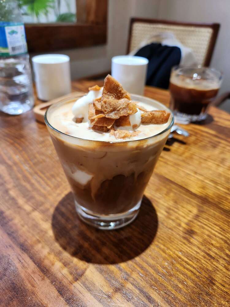 YEN 카페 코코넛 커피