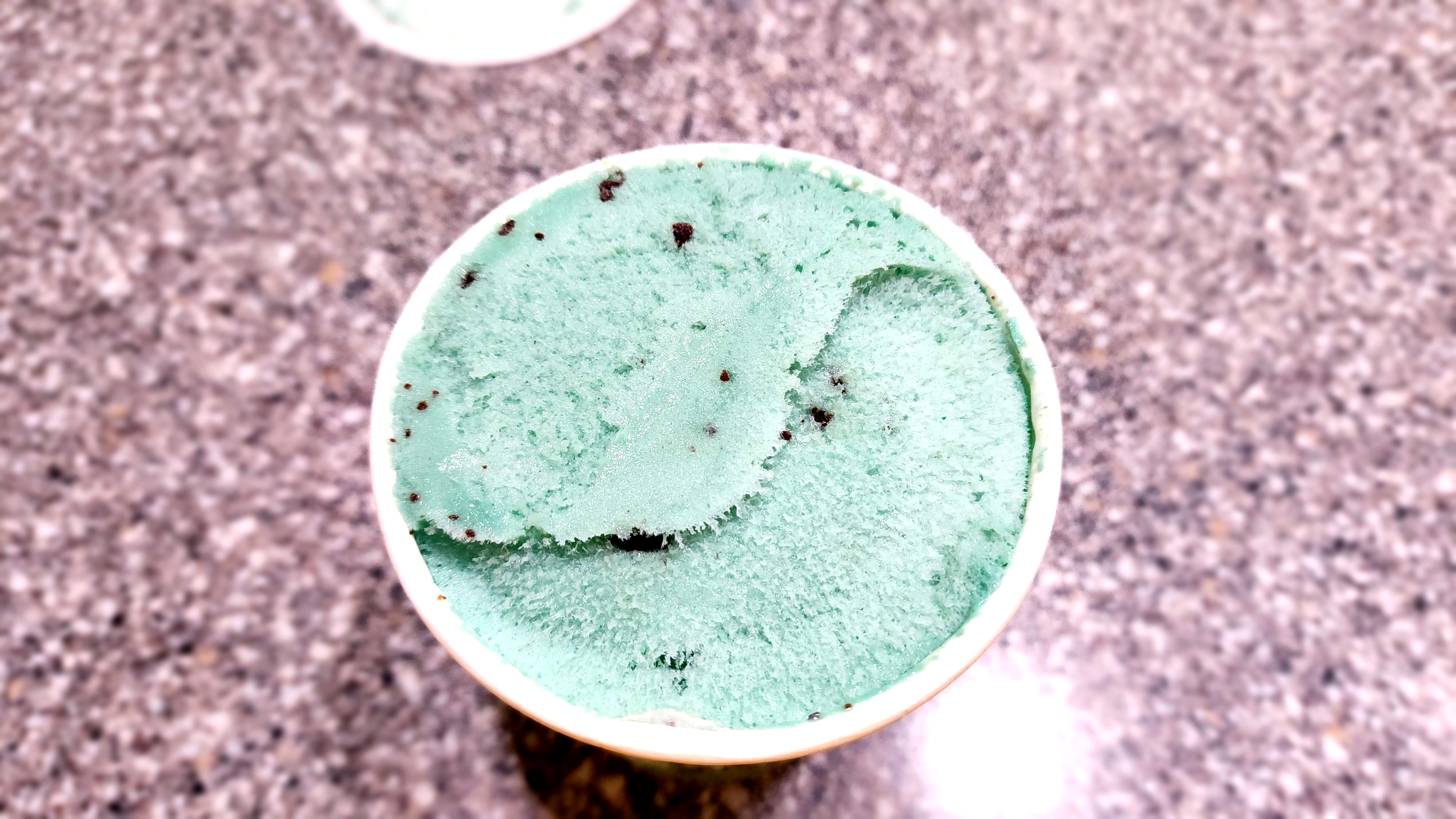 피코크 욜로우 민트초코 아이스크림 3